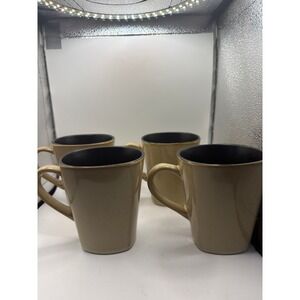4 Home Trends Rave Taupe 14oz Coffee Cups Mugs, Clean & In Very Good Condition